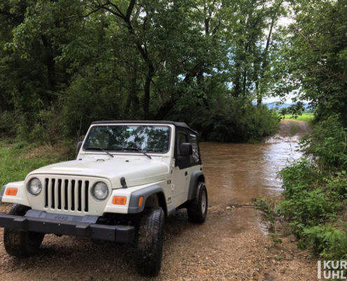Kurt Uhlir - off-roading - river crossing in the Jeep